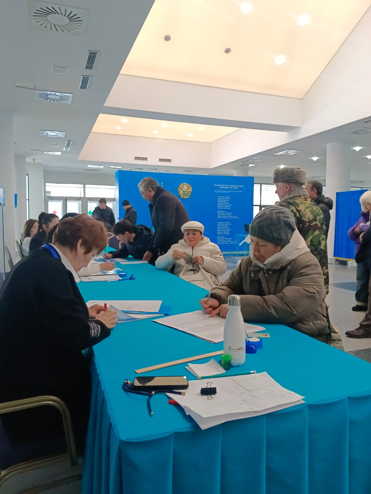 ۆيتالي يزاك: بالالارىم رەفەرەندۋمنىڭ ماڭىزىن ساناسىنا سىڭىرگەنىن قالايمىن