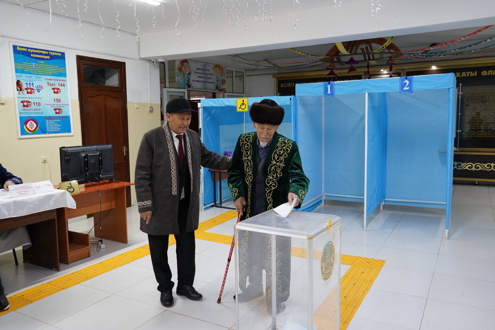 قازىعۇرتتا 100 جاستان اسقان قاريا داۋىس بەردى