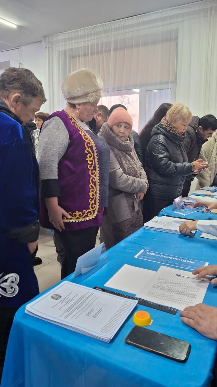 «ەل داۋىسى»: سايلاۋشىلار تاڭەرتەڭنەن باستاپ بەلسەندى داۋىس بەرىپ جاتىر