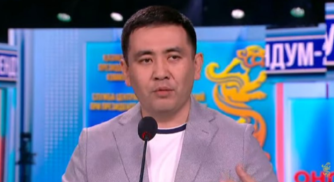 وڭىرلەردەگى بايقاۋشىلار: رەفەرەندۋم زاڭ شەڭبەرىندە ءوتىپ جاتىر