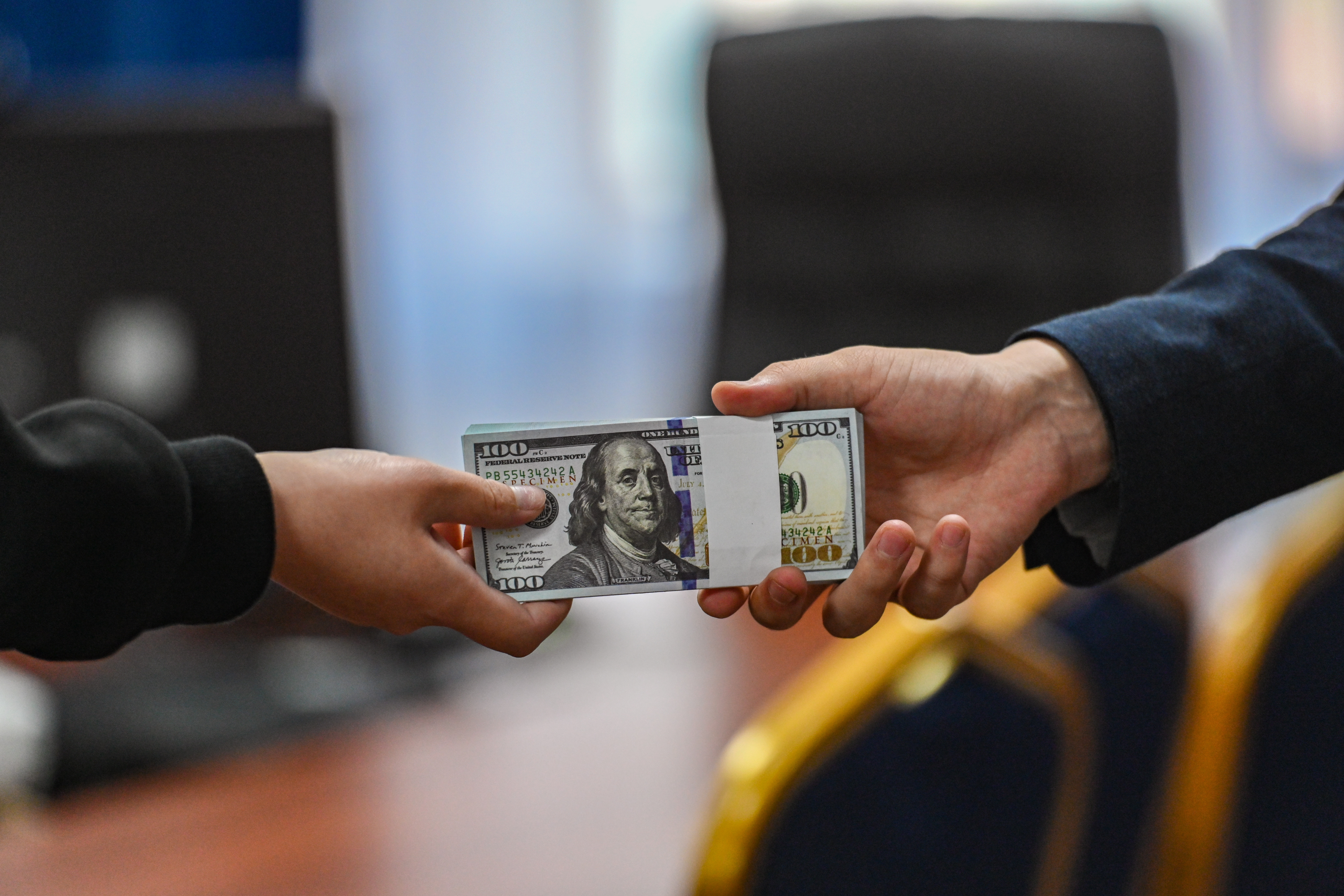 وليمپياداعا دايىندىق بارىسىن قولداۋ: سپورتشىلارعا قوماقتى قارجى بەرىلدى