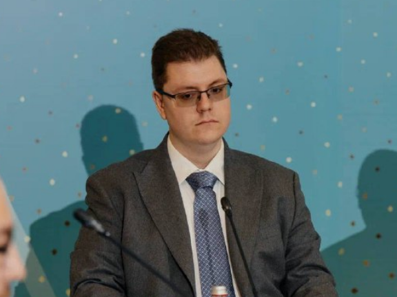 امەريكالىق ساراپشى: قازاقستانداعى كونستيتۋتسيالىق كوميسسيا رەفورمانىڭ ينكليۋزيۆتىلىگىن قامتاماسىز ەتتى