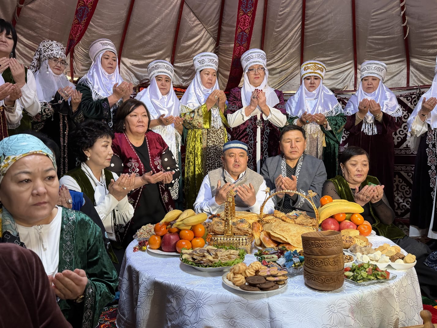 تۇزدىباستاۋدا ۇلتتىق مۇرالار  ۇلىقتالدى