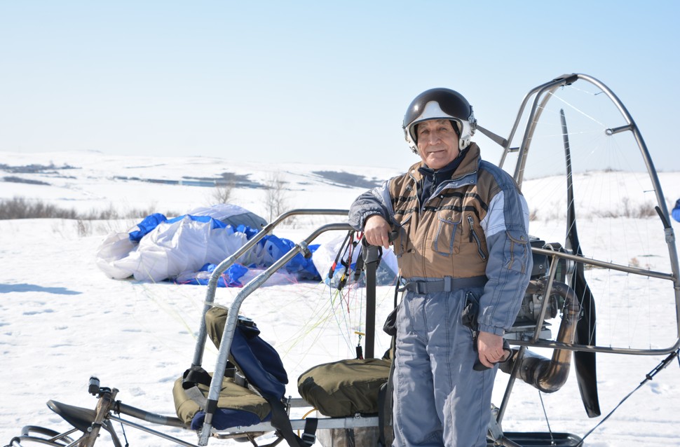 پاراپلاندى تىزگىندەگەن