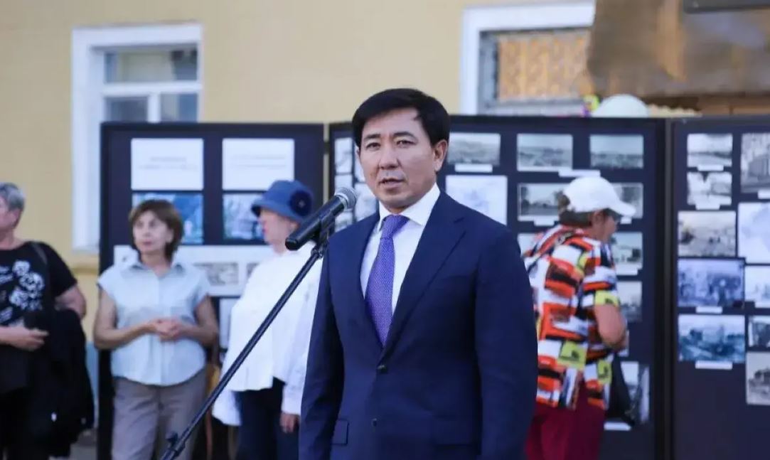 وسكەمەن قالاسىنىڭ ەكس-اكىمىنە قانداي ايىپ تاعىلعانى بەلگىلى بولدى