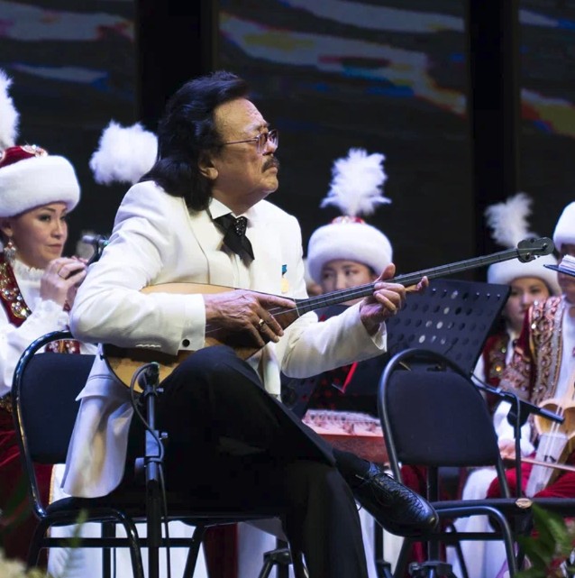 كۇمبىرلەگەن كوكتەم كۇيى