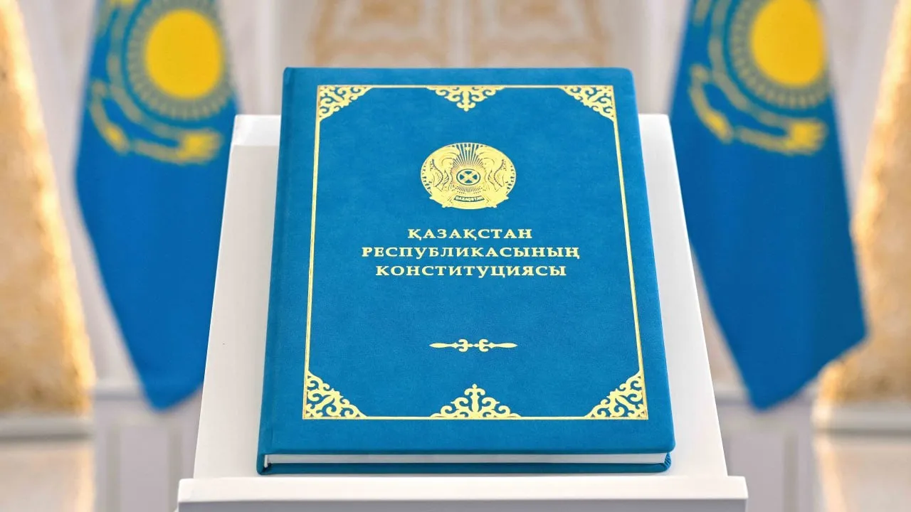 مەملەكەت باسشىسى: ەل قولداۋىنا يە بولعان ناعىز حالىق كونستيتۋتسياسى تۇعىرىنا قوندى