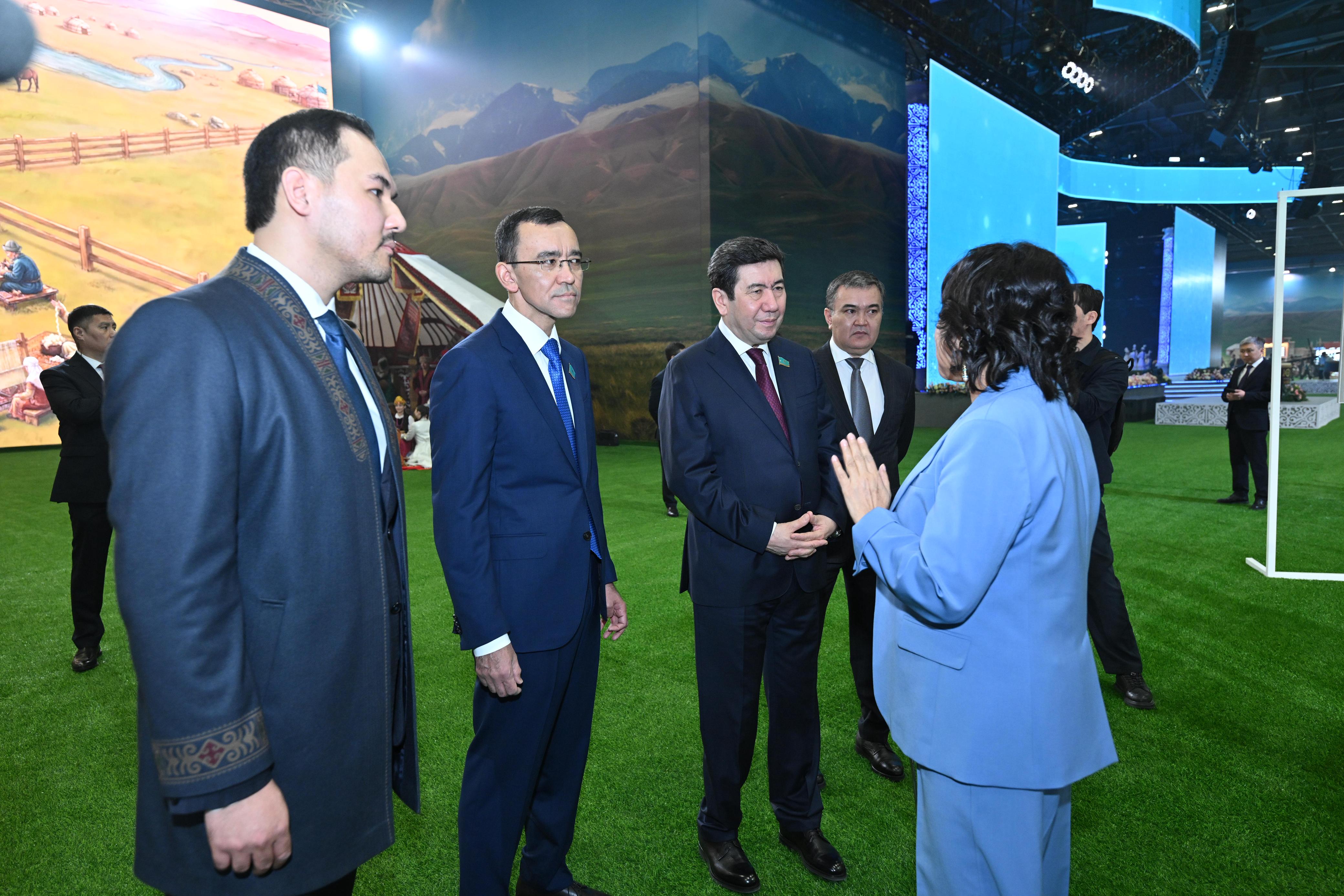 پارلامەنت پالاتالارىنىڭ سپيكەرلەرى ناۋرىز مەيرامىنا ارنالعان مەرەكەلىك ءىس-شارالارعا قاتىستى