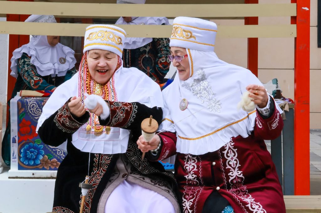 عاسىرلار عيبراتى