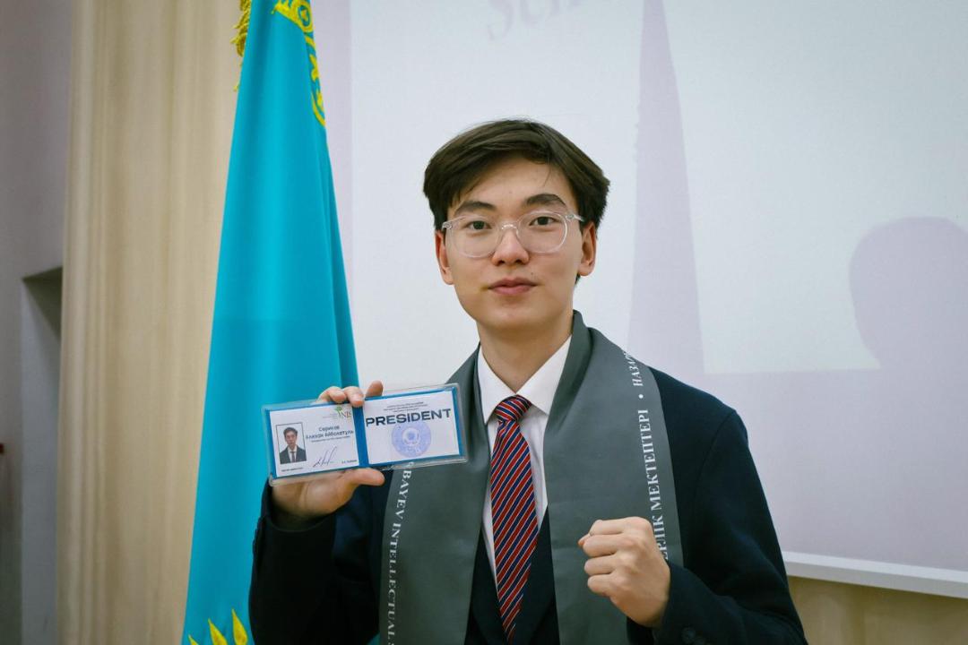 قازاقستاندىق وقۋشى Stanford ۋنيۆەرسيتەتىنىڭ گرانتىن يەلەندى