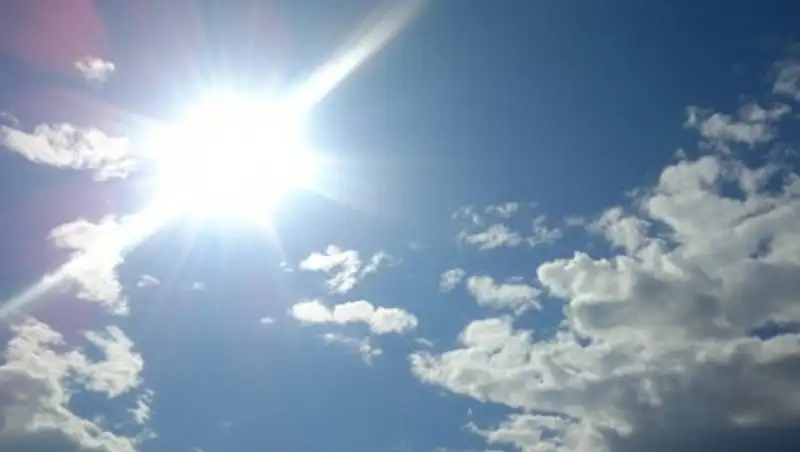 30 گرادۋس ىستىق: الداعى ءۇش كۇندە ەلىمىزدە كۇن كۇرت جىلىنادى