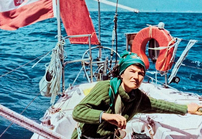 جالعىز ءوزى ءجۇزىپ وتكەن