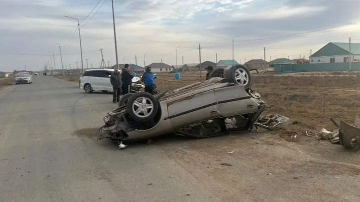 اتىراۋ وبلىسىندا جول اپاتىنان ەكى بالا كوز جۇمدى