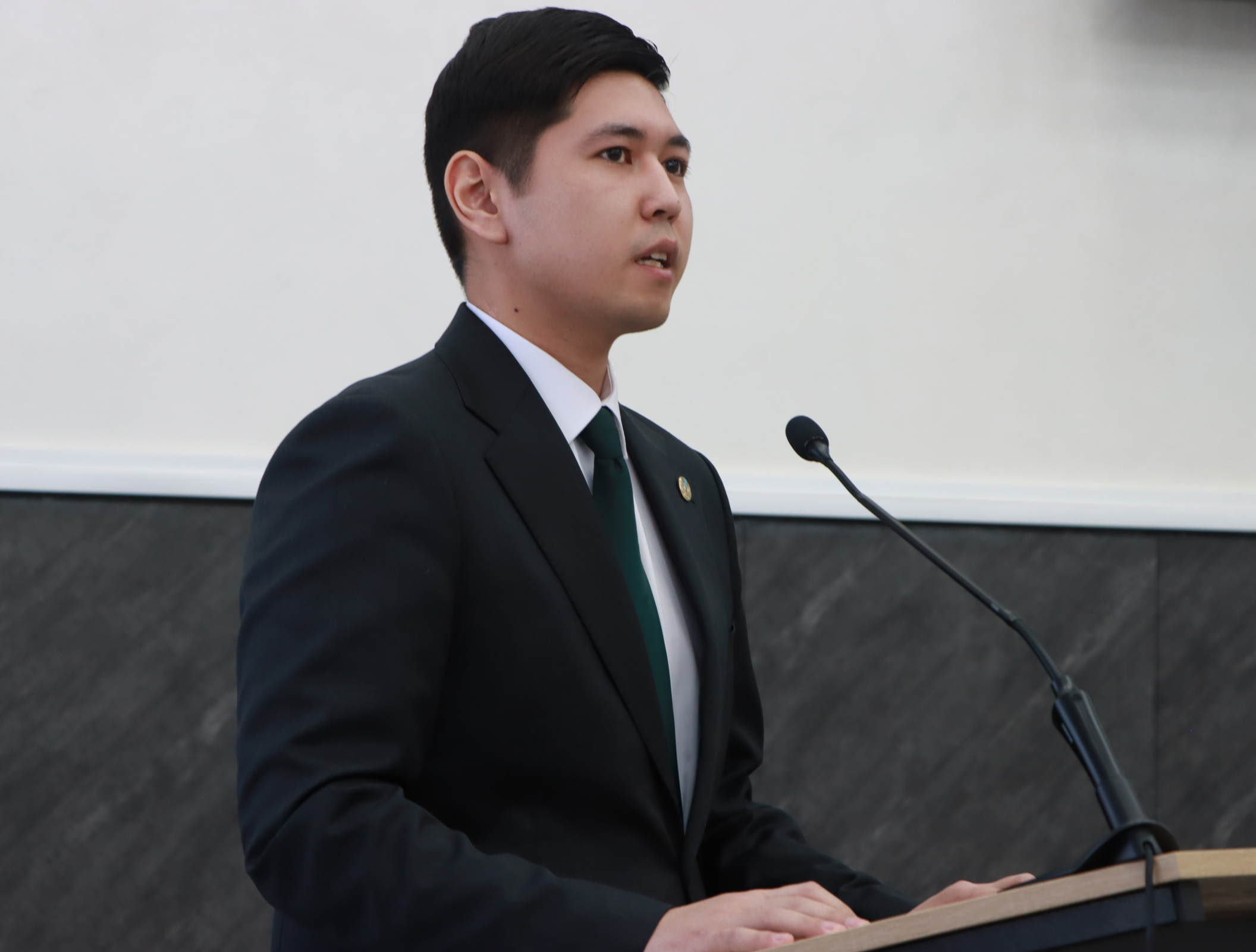 جاڭا كونستيتۋتسيا – جاستاردىڭ ەل دامۋىنا ناقتى ىقپال ەتۋ كەزەڭىن باستايدى