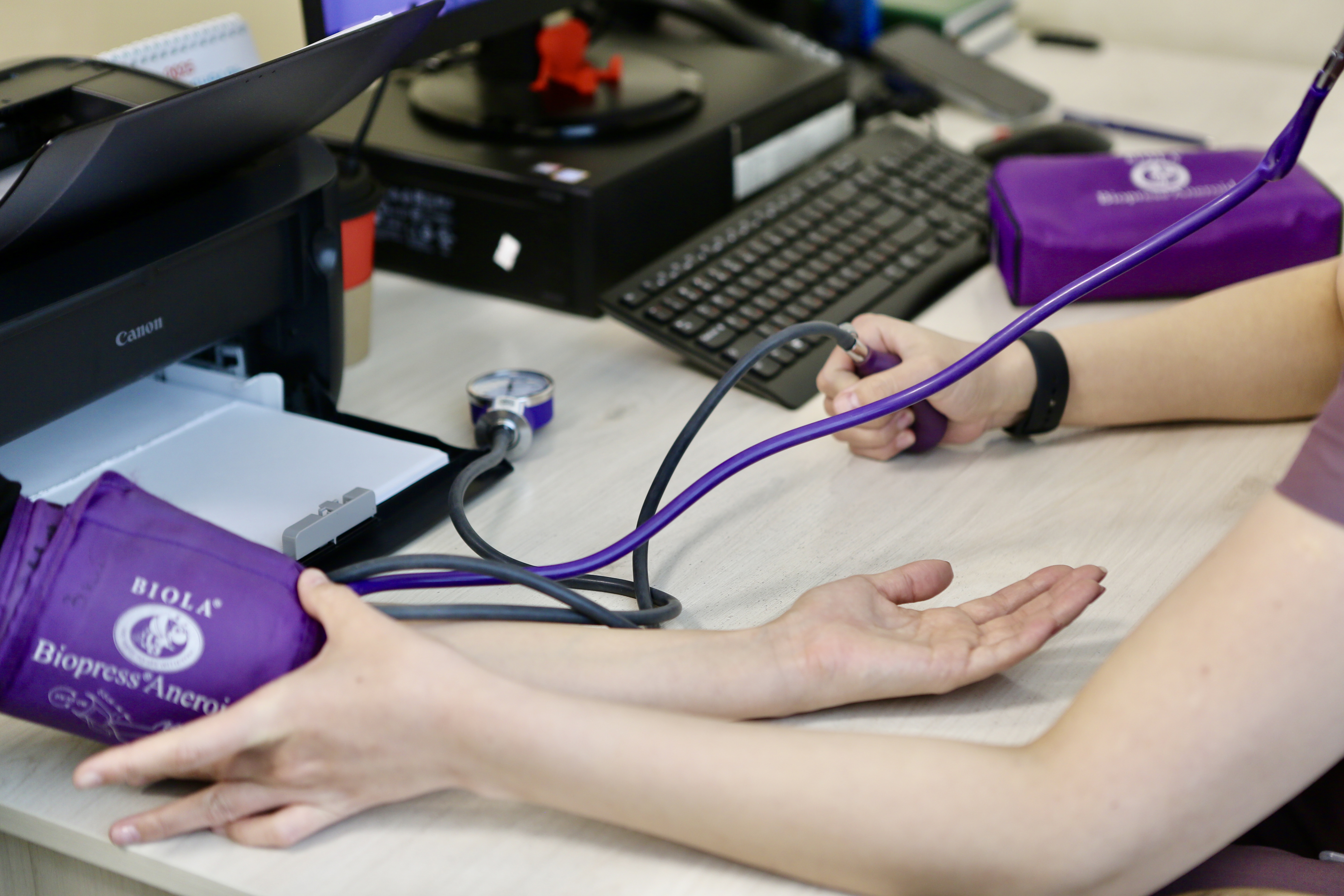 زاڭسىز جۇمىس ىستەپ كەلگەن 270 جەكە ەمشارا كابينەتى جابىلدى