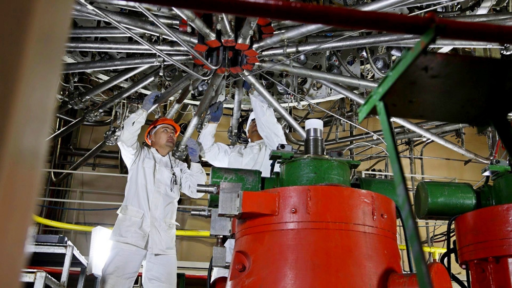 عىلىم قالاشىعى قايتا تۇلەيدى