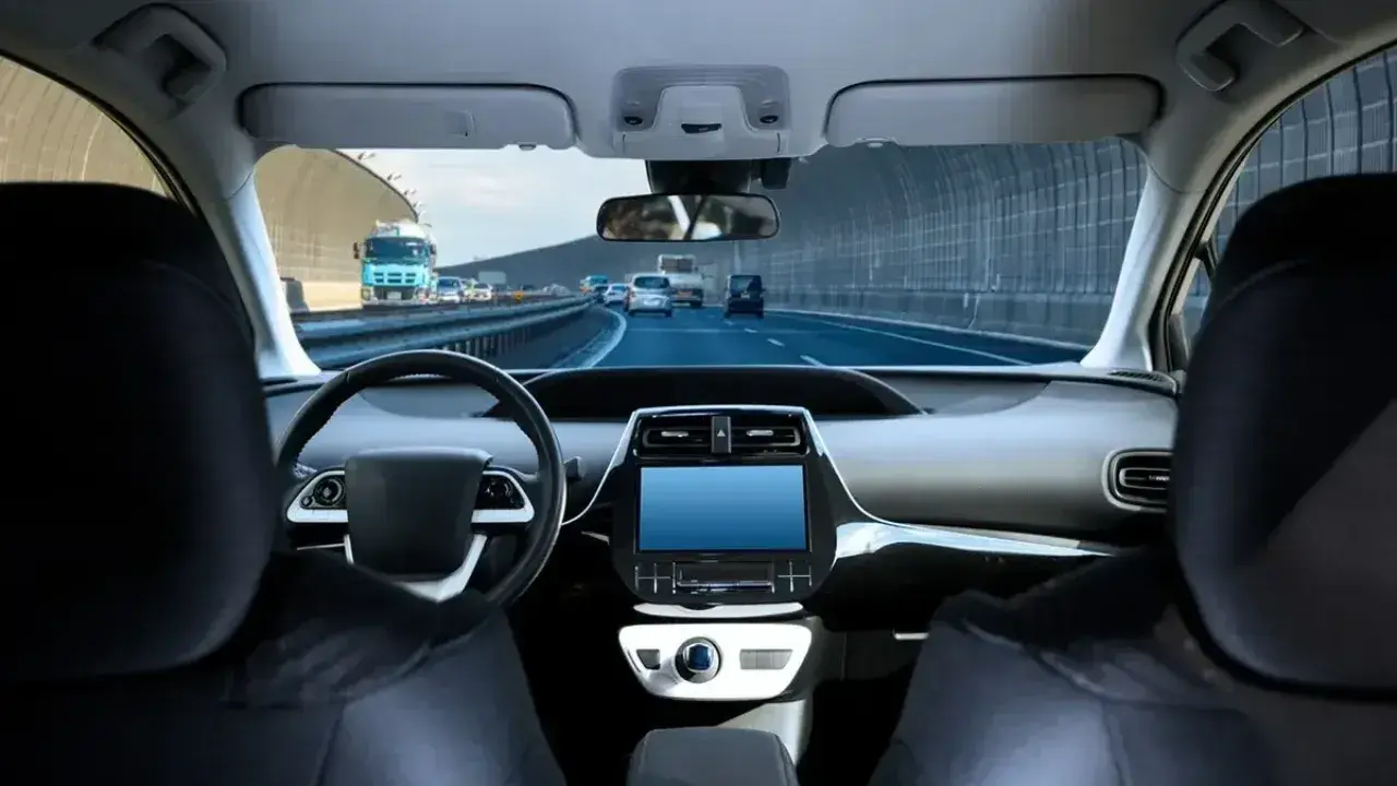 قازاقستان جولدارىندا جۇرگىزۋشىسىز كولىكتەر پايدا بولادى