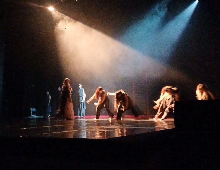 بي اسقاقتاتقان بوتاي تاريحى