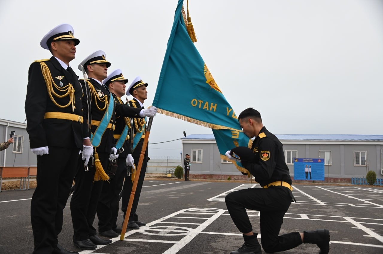 تەگەۋرىندى تەڭىز كۇشتەرى