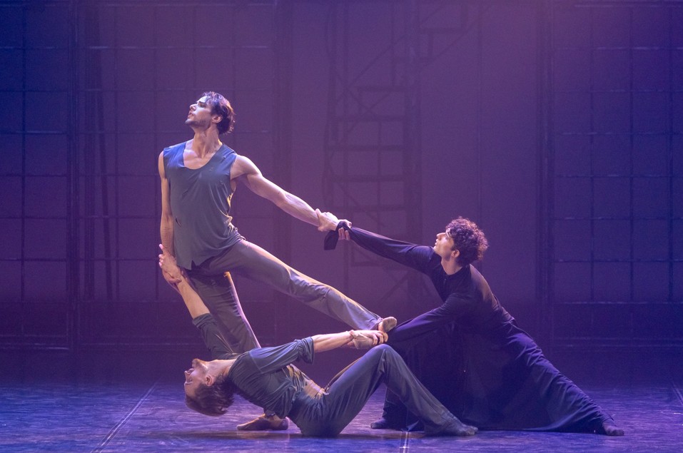 ەيفمان قويىلىمى – استانادا