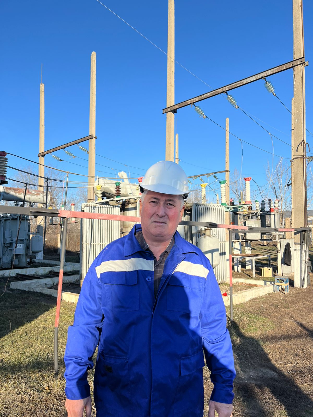 مايتالمان مامان, تاجىريبەلى تالىمگەر