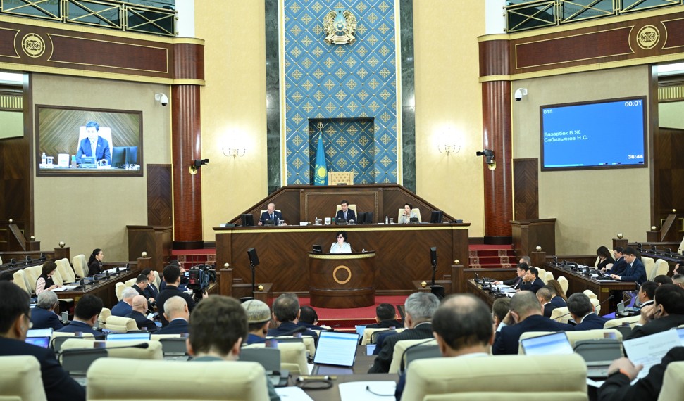 ادام قاۋىپسىزدىگىنە قاتىستى زاڭدار قارالدى