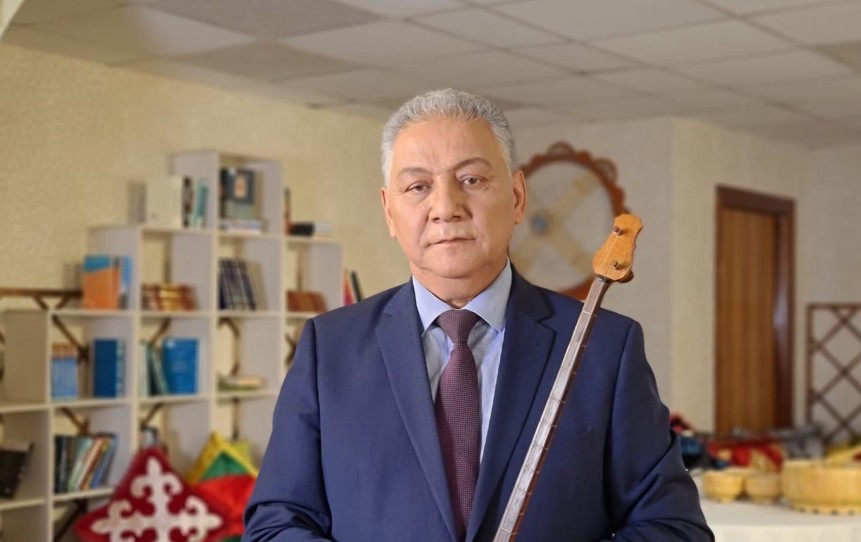 تۇرار ءالىپباي, قازاقستاننىڭ ەڭبەك سىڭىرگەن ءارتىسى, پروفەسسور: كۇي كەشى كۇندە وتسە دە ارتىق ەمەس