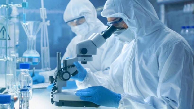 12 ءساۋىر – عىلىم قىزمەتكەرلەرىنىڭ كۇنى