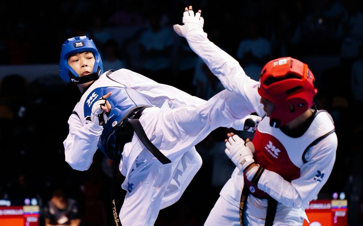 تاەكۆوندوشىلار الەم چەمپيوناتىندا قوس قولا جۇلدە جەڭىپ الدى