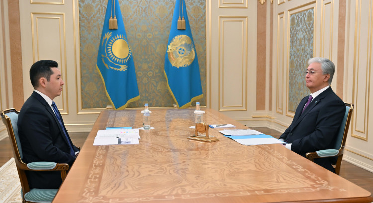 پرەزيدەنتكە «استانا» حالىقارالىق قارجى ورتالىعىنىڭ دامۋ جوسپارى تانىستىرىلدى