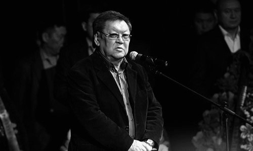 مەملەكەت باسشىسى ەسمۇحان وباەۆتىڭ وتباسىنا كوڭىل ايتۋ جەدەلحاتىن جولدادى