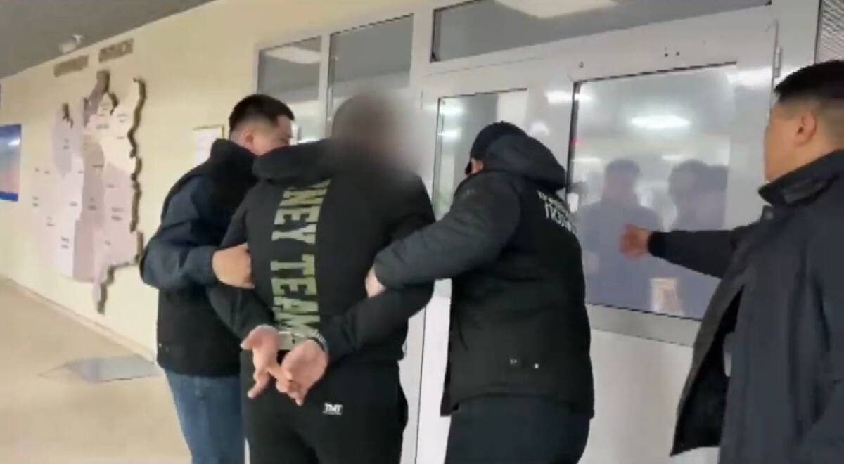 قۇپيا ورىندا بوي تاسالاعان: قاراعاندى وبلىسىندا 5 جىل بويى ىزدەۋدە بولعان كۇدىكتى ۇستالدى