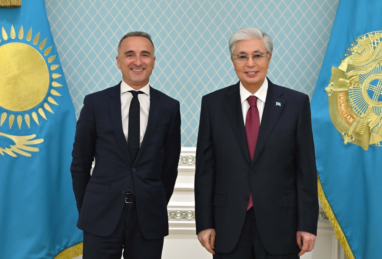 مەملەكەت باسشىسى ەقىۇ پارلامەنتتىك اسسامبلەياسىنىڭ توراعاسىمەن كەزدەستى