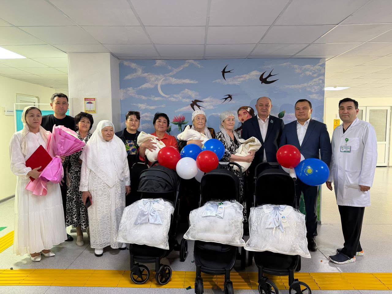 ايقىن, ايدىن, ارسەن: تۇركىستاندا ۇشەم دۇنيەگە كەلدى