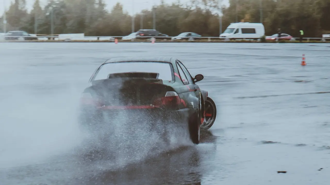 الماتىدا دريفت جاساعان جۇرگىزۋشى قاماۋعا الىندى