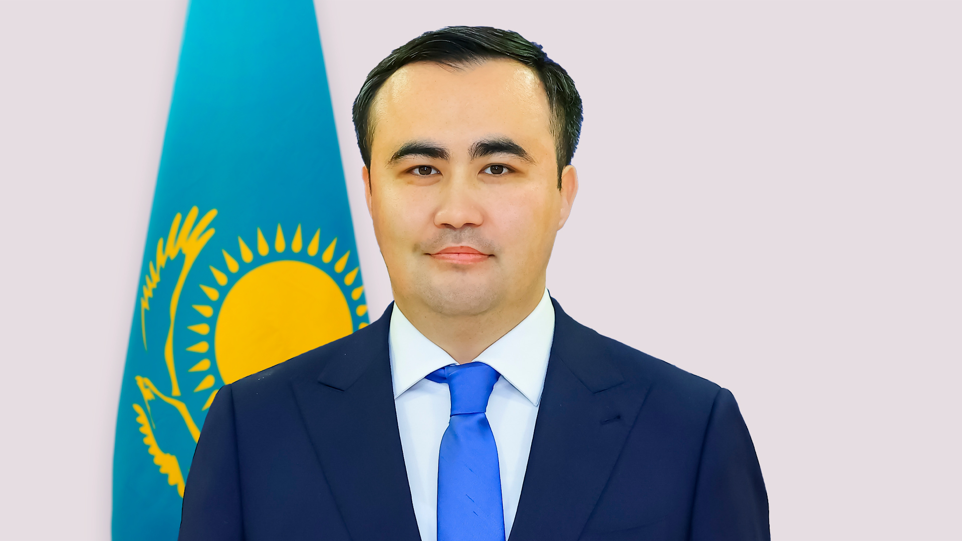 ەربول تۇياقباەۆ ەڭبەك قاۋىپسىزدىگىن دامىتۋدىڭ نەگىزگى باعىتتارىن اتادى
