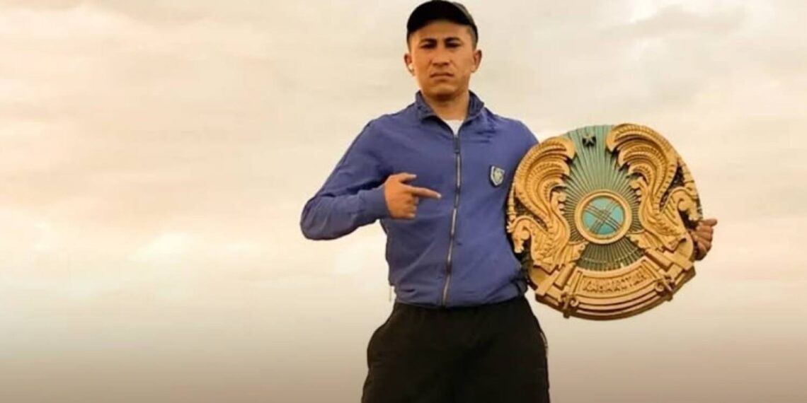 جەتىسۋ تۇرعىنى قوقىستان تابىلعان ەلتاڭبانى ۇيىنە ءىلىپ قويعانى ءۇشىن جازالاندى