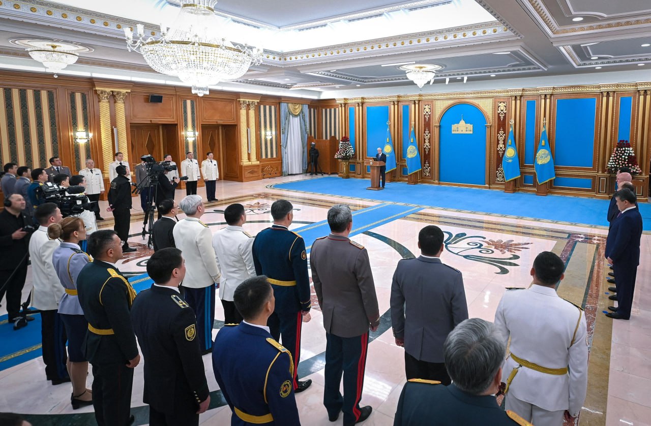 پرەزيدەنت: قازاقستان – وتكەنگە زور قۇرمەتپەن, بولاشاققا ۇلكەن ۇمىتپەن قارايتىن بەيبىت ەل