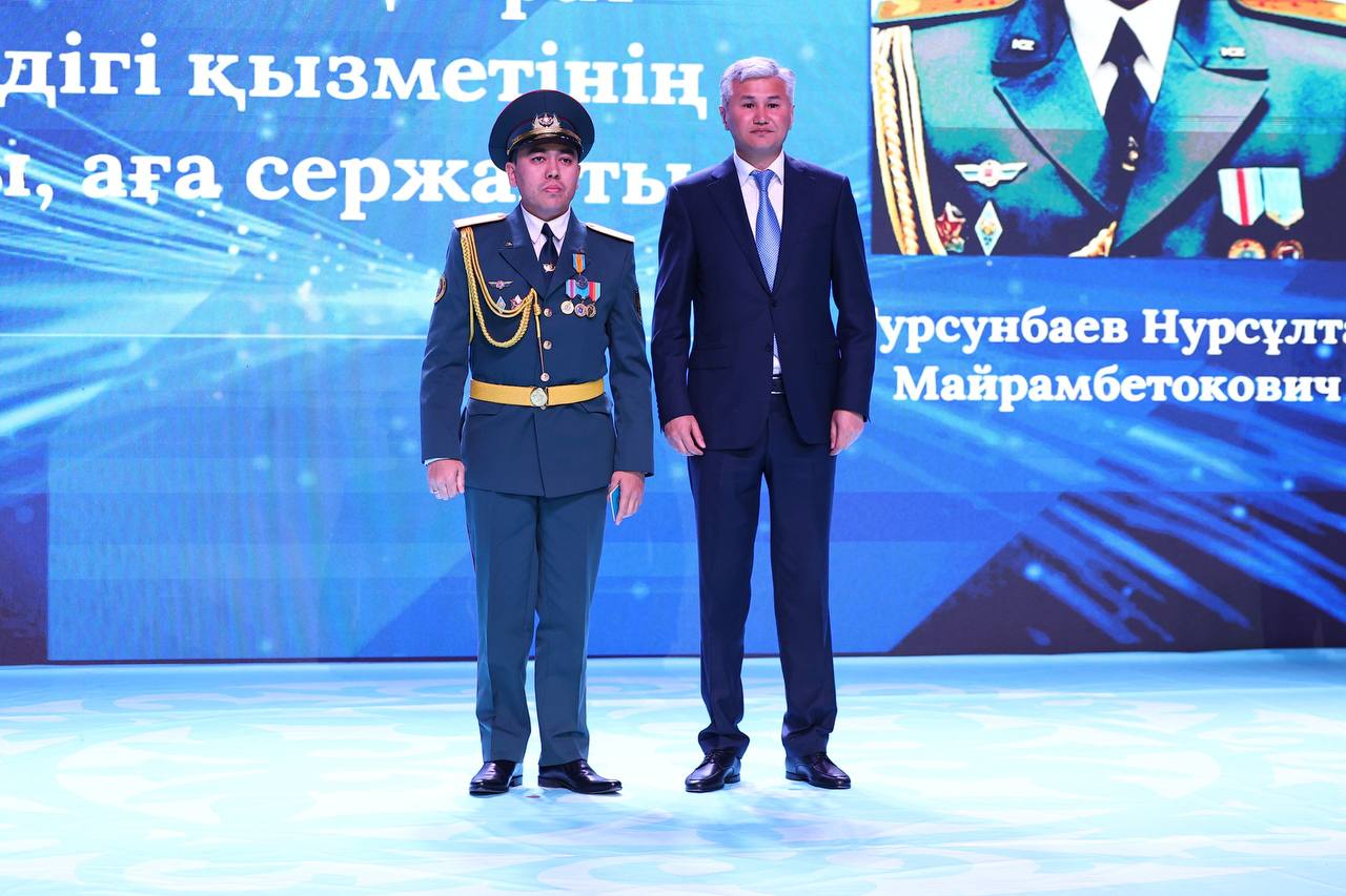 وتان قورعاۋشىلار كۇنى قارساڭىندا  ۇلىتاۋدا ۇزدىكتەر ماراپاتتالدى