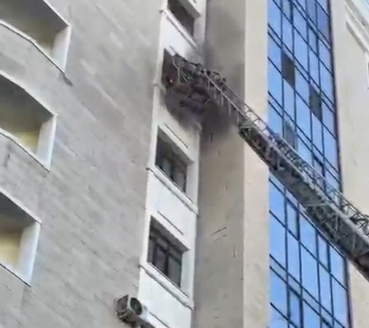 استانادا كوپقاباتتى تۇرعىن ۇيلەردىڭ بىرىنەن ءورت شىقتى