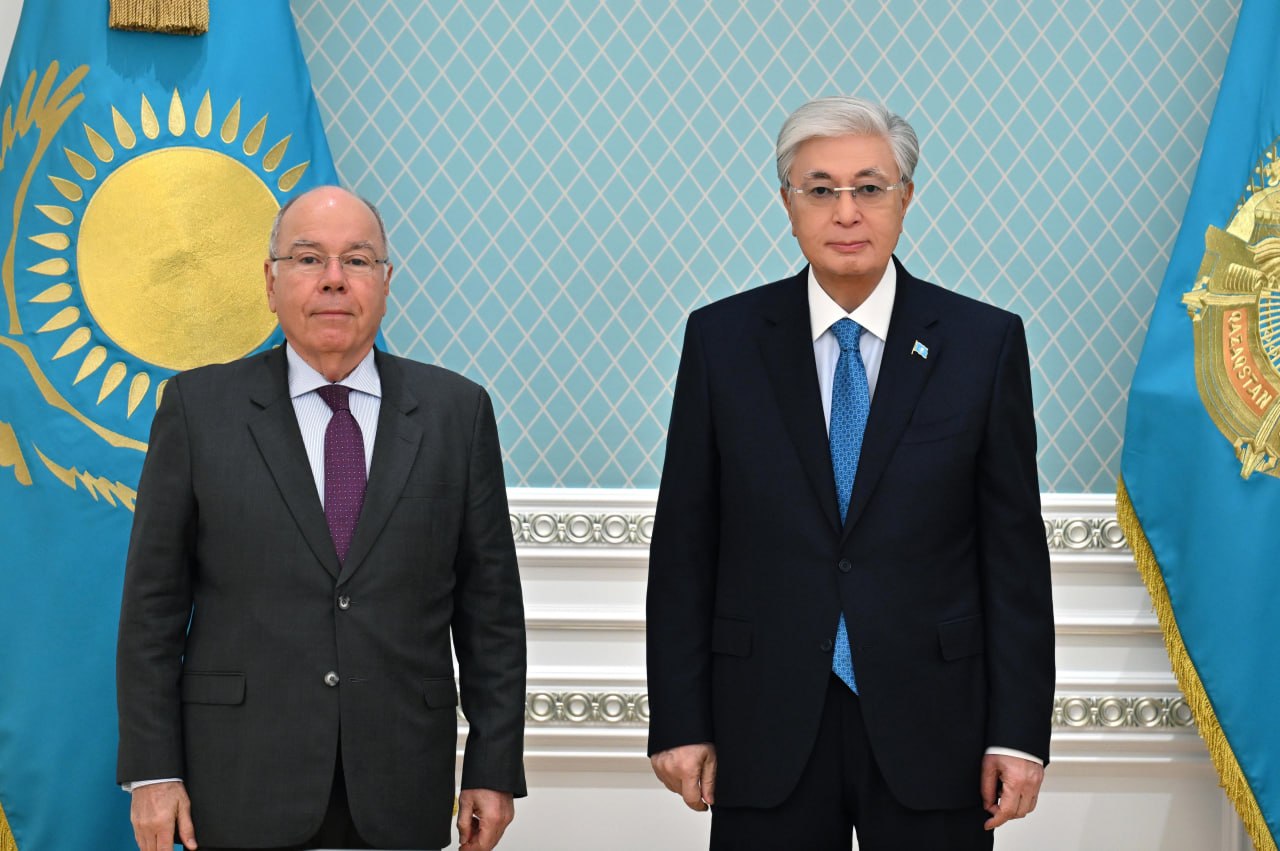 پرەزيدەنت برازيليانىڭ سىرتقى ىستەر ءمينيسترىن قابىلدادى