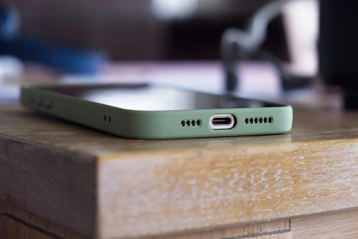 الاياقتاردىڭ جاڭا ايلاسى: Apple-دەن كەلگەن حات ءسىزدى تاقىرعا وتىرعىزۋى مۇمكىن