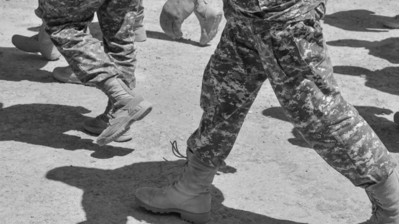 اقتاۋداعى ساربازدىڭ ولىمىنە قاتىستى قىلمىستىق ءىس سوتقا جولداندى
