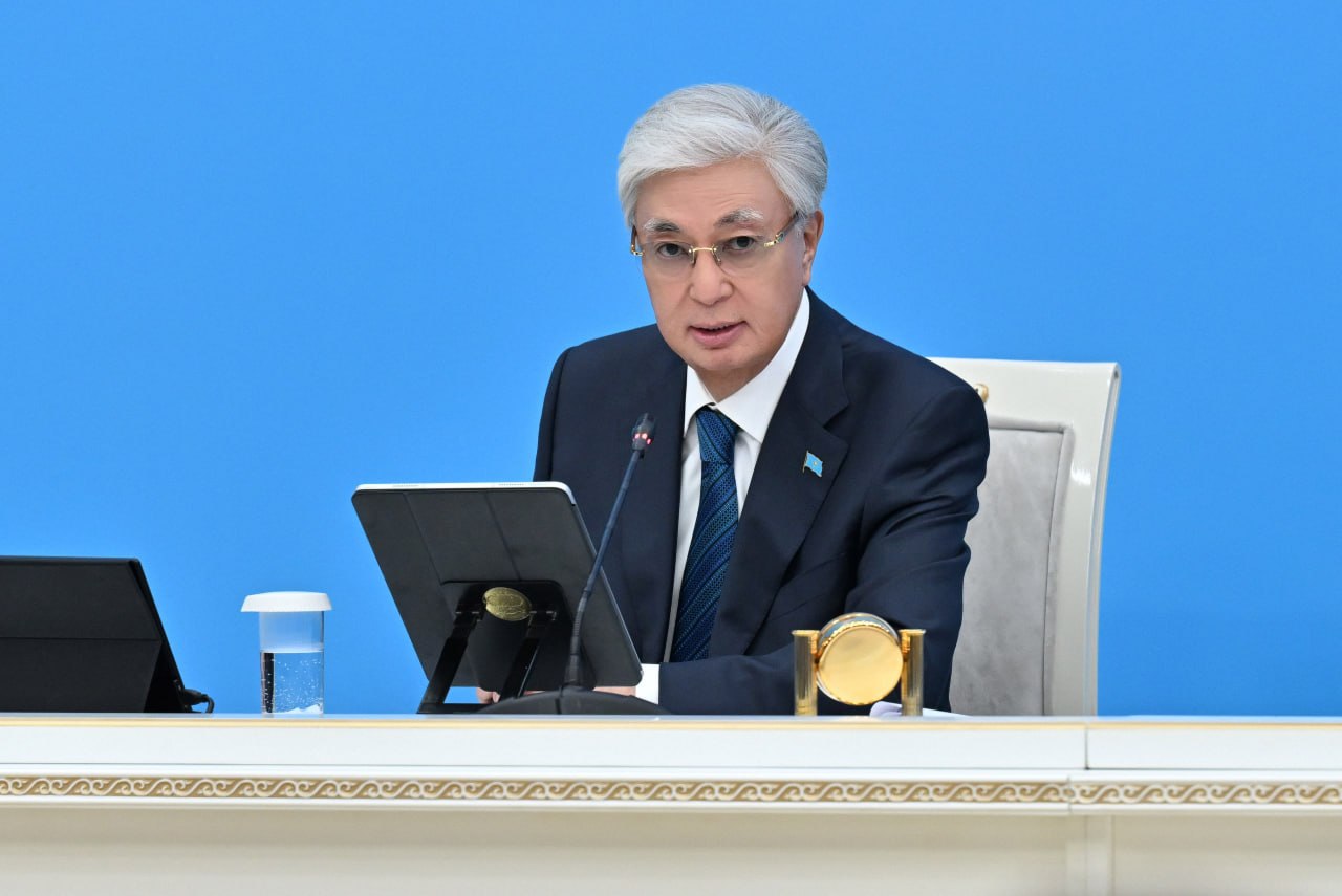 پرەزيدەنت: الاتاۋ قالاسى قۇرىلىسىنىڭ نەگىزگى قاعيدالارى جاڭا كونستيتۋتسياعا ەنگىزىلدى