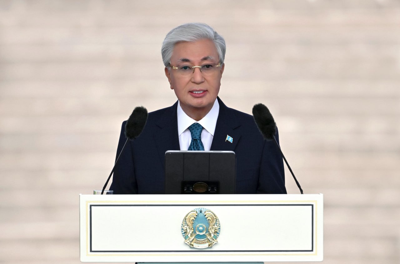 قاسىم-جومارت توقاەۆ: مەملەكەتىمىزدىڭ ءار نىشانى حالقىمىزدىڭ بولمىس-ءبىتىمىنىڭ كورىنىسى
