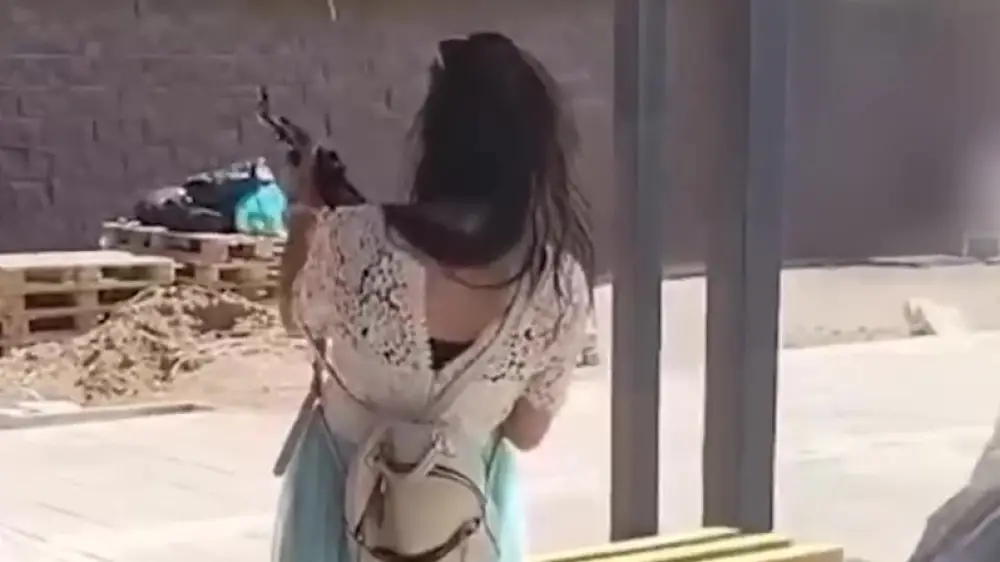 ەلوردالىقتاردى «اۆتوماتپەن» شوشىتقان قىز ايىپپۇل ارقالادى